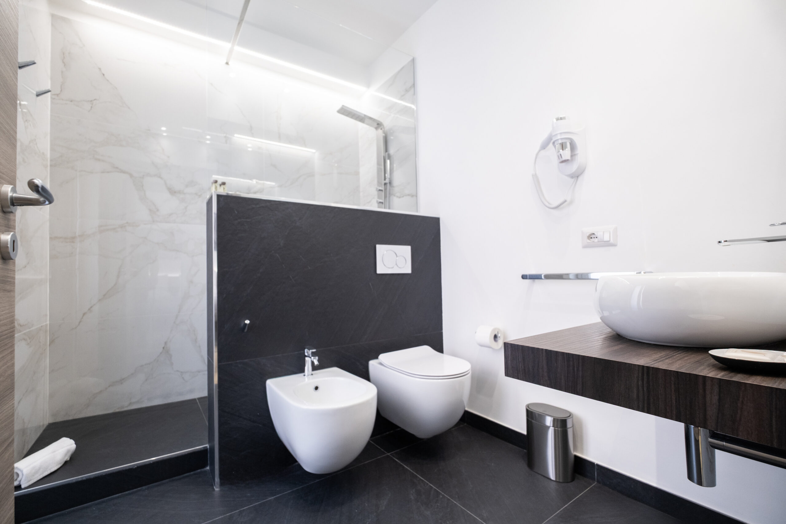 Camera 1 - King size - immagine 6